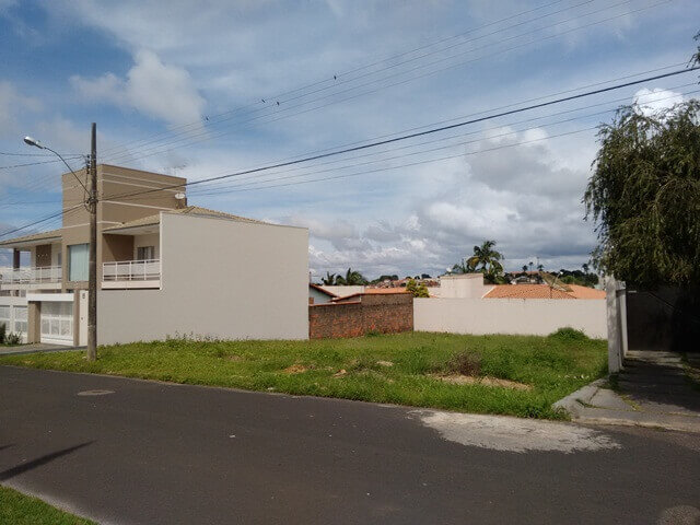 Vende-se 2 lotes no Cidade Jardim